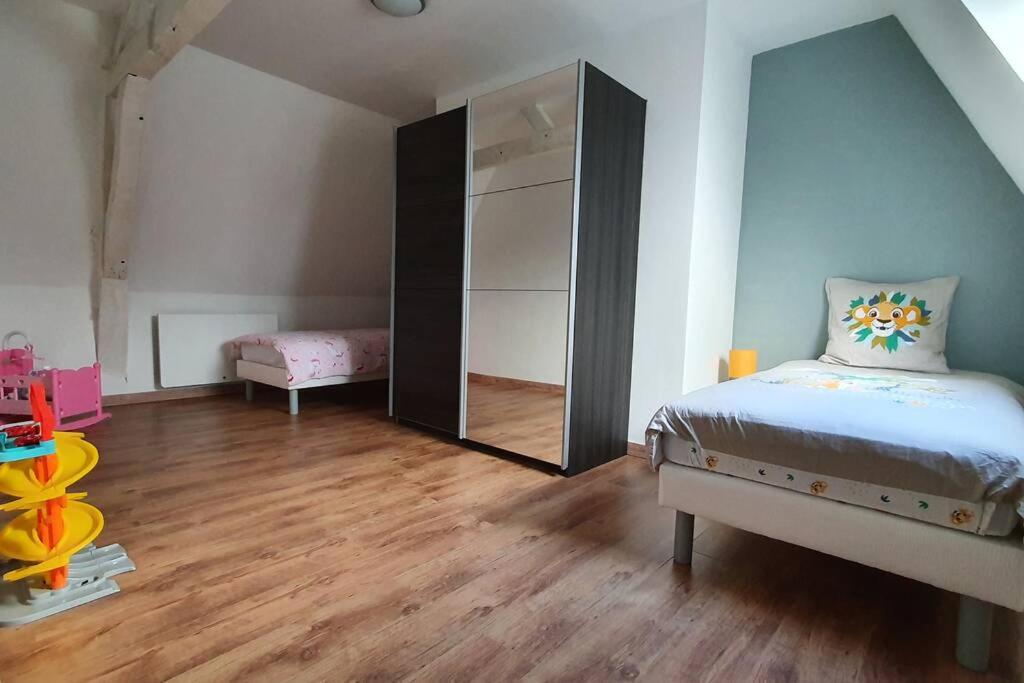 Apartamento Duplex idéal famille, 2 mn de St-Omer centre Saint-Martin-au-Laert Exterior foto