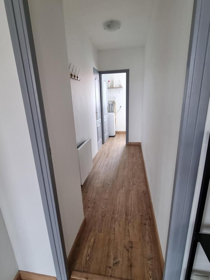 Apartamento Duplex idéal famille, 2 mn de St-Omer centre Saint-Martin-au-Laert Exterior foto